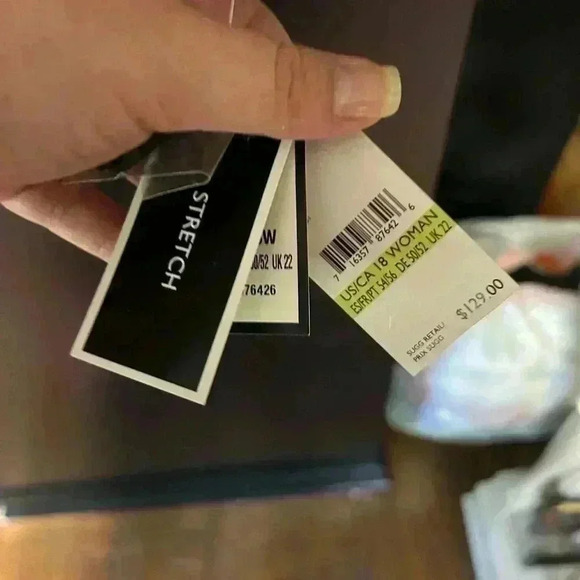 Woman’s Plus Size 18 Nine West Burgundy Blazer Suit Jacket Business Casual Work - Picture 5 of 6